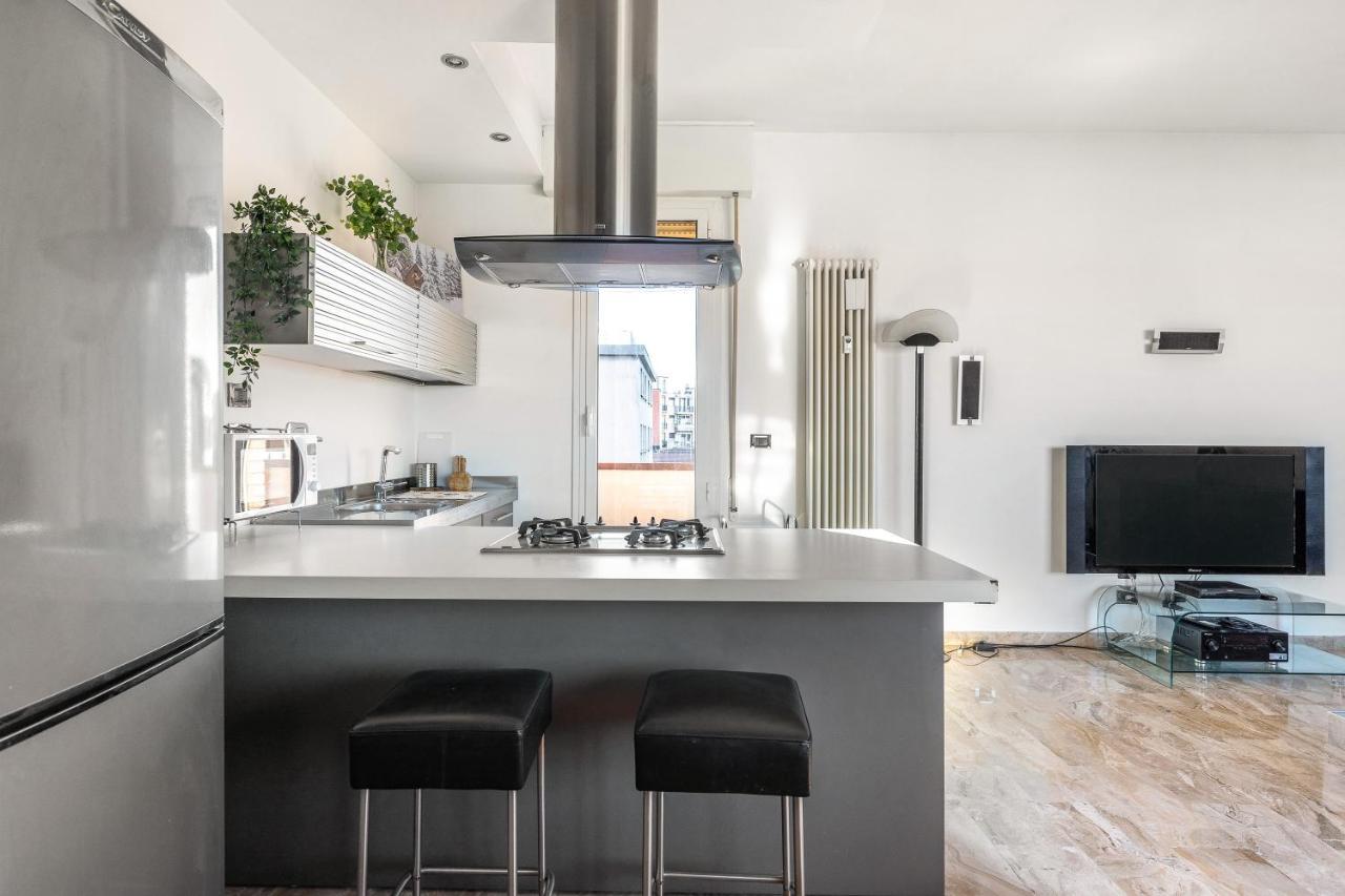 051 Living Apartment โบโลญญา ภายนอก รูปภาพ
